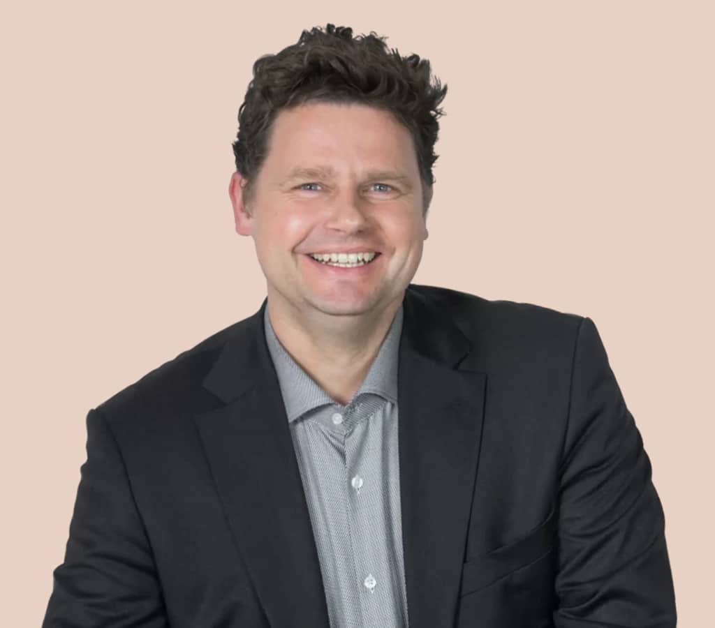 Dr Bernard Beldholm
